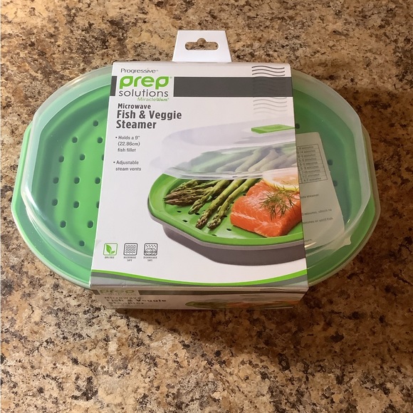 Progressive International Kitchen Microwave Fish Veggie Steamer